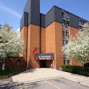 The Alexandra 2*, Toronto Kanada